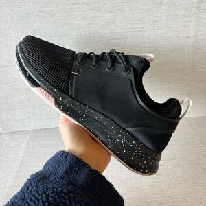 KURU Atom Women’s Black and Pink Sneakers Size 9.5 Wide Orthopedic Shoes